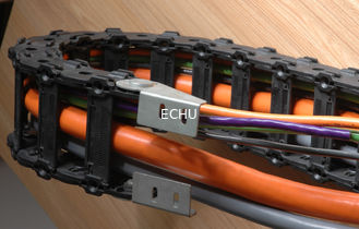 CHINA Alto cable especial flexible para las cadenas de la fricción para la máquina o los equipos que doblan con frecuencia en colores grises, anaranjados proveedor